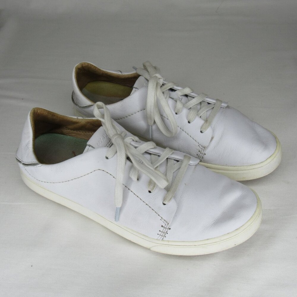 OluKai Pehuea Lī 'Ili White Leather Sneaker Women's 9